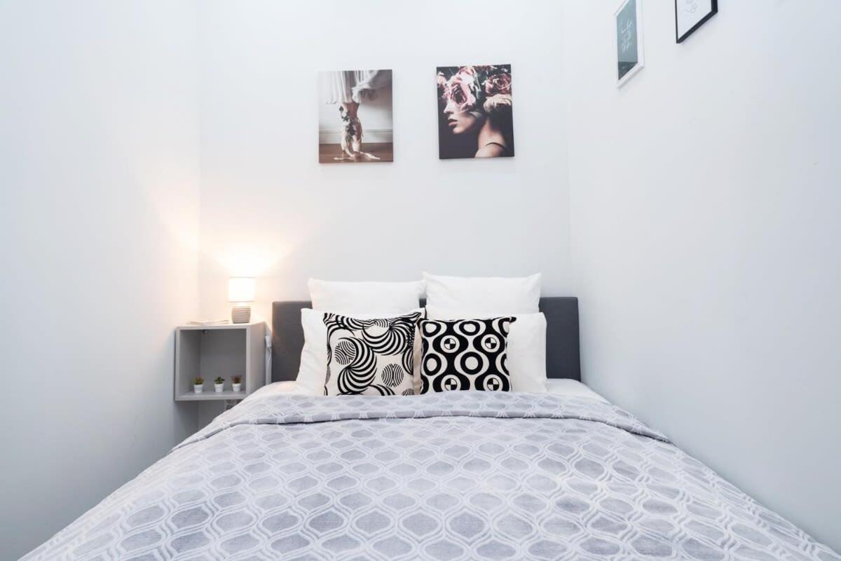 New Spacious Apartment At Superb Location Budapest Exterior photo